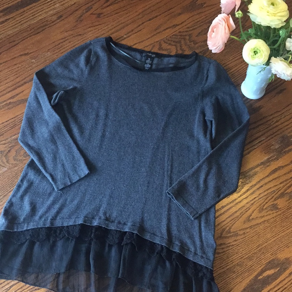 🐰tunic sweater with sheer ruffle and lace🐰